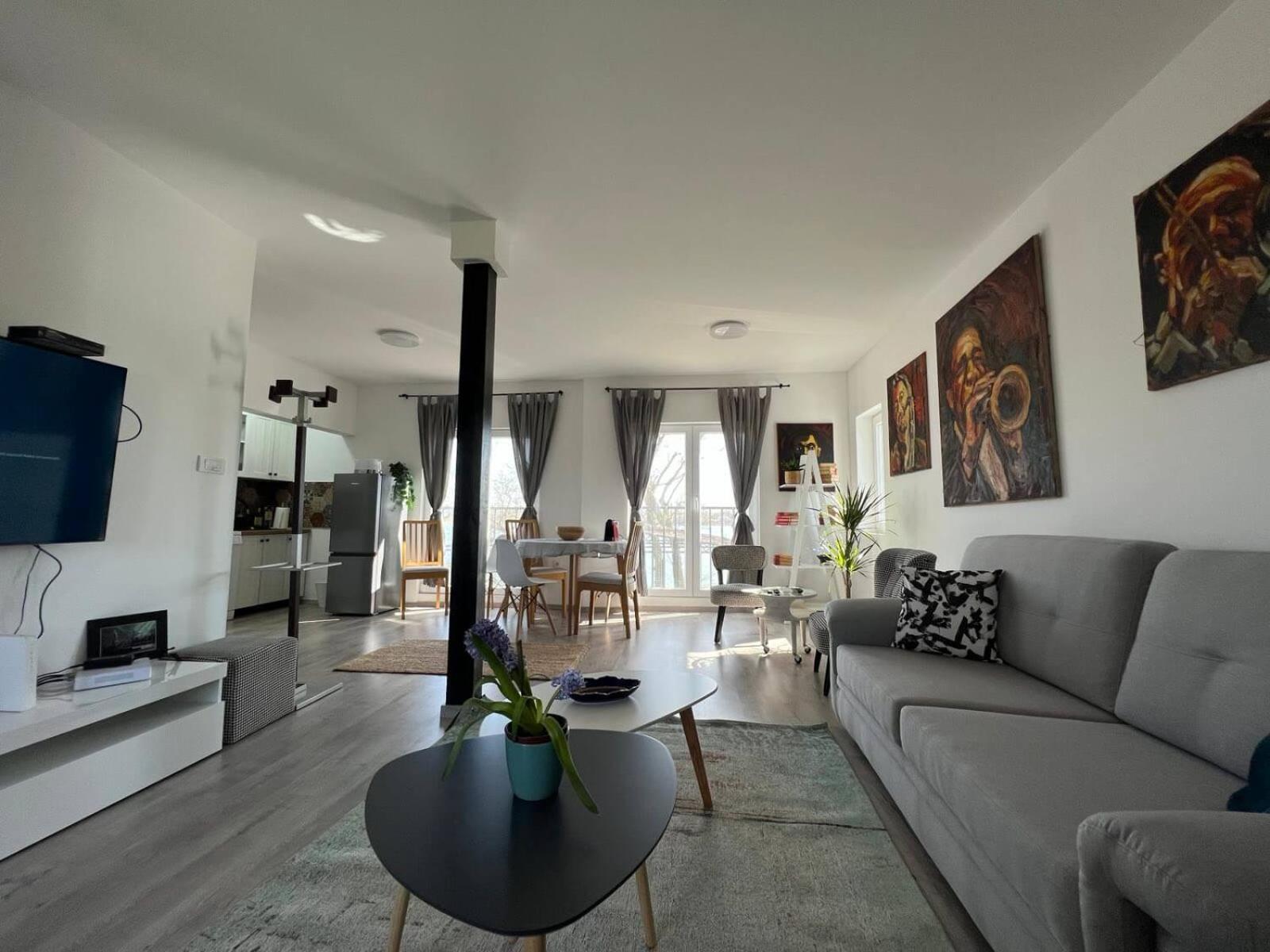 River House Zizi